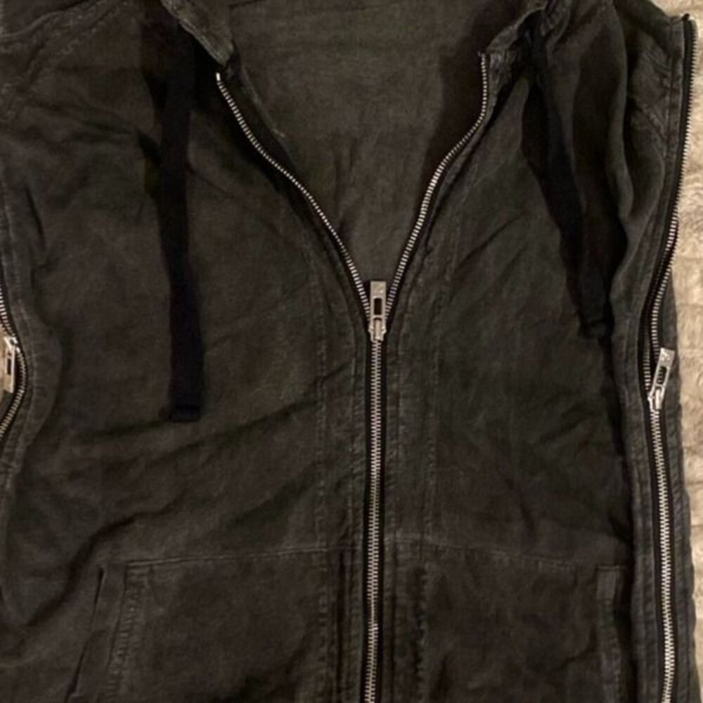ROGUE Men's Side Zip Sleeveless Hoodie Vest Mineral Wash Charcoal Black L